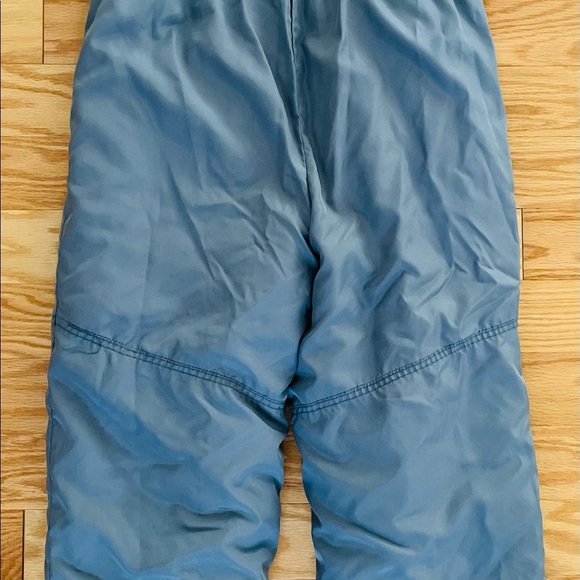 OshKosh Unisex Grey Bib Snowsuit - Picture 6 of 9